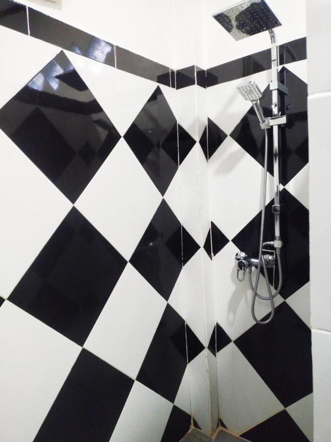 Pdv Guesthouse Muang Ngoi 外观 照片