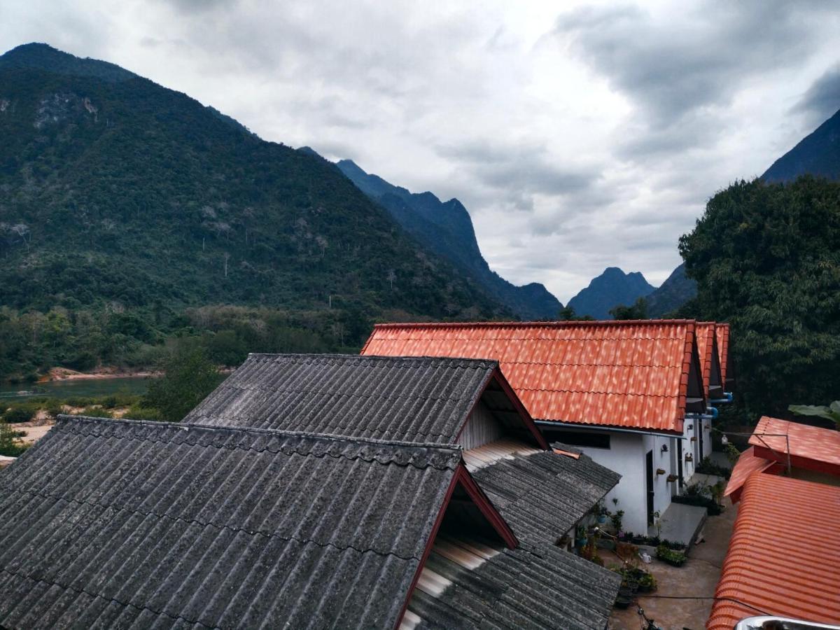 Pdv Guesthouse Muang Ngoi 外观 照片