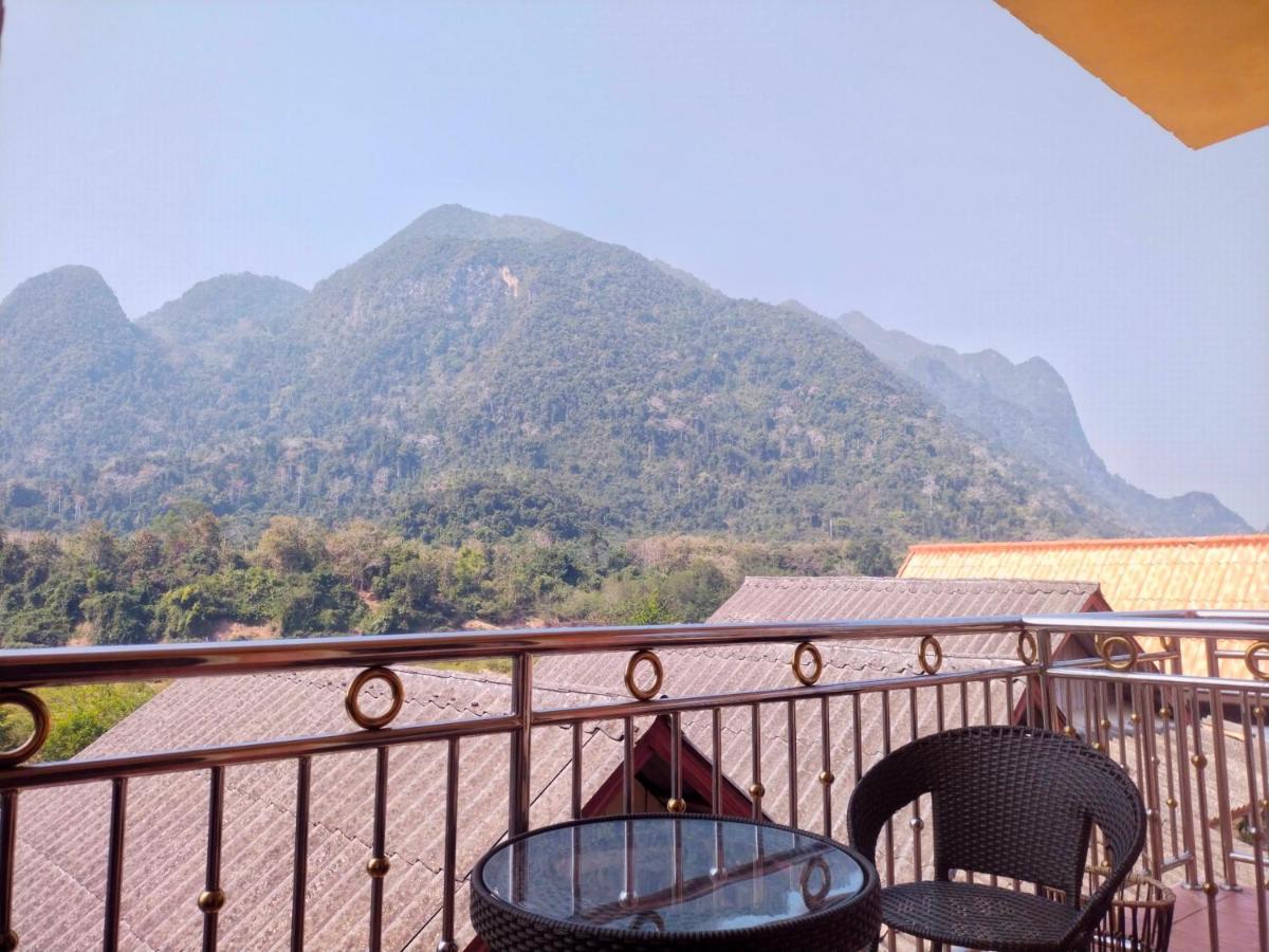 Pdv Guesthouse Muang Ngoi 外观 照片